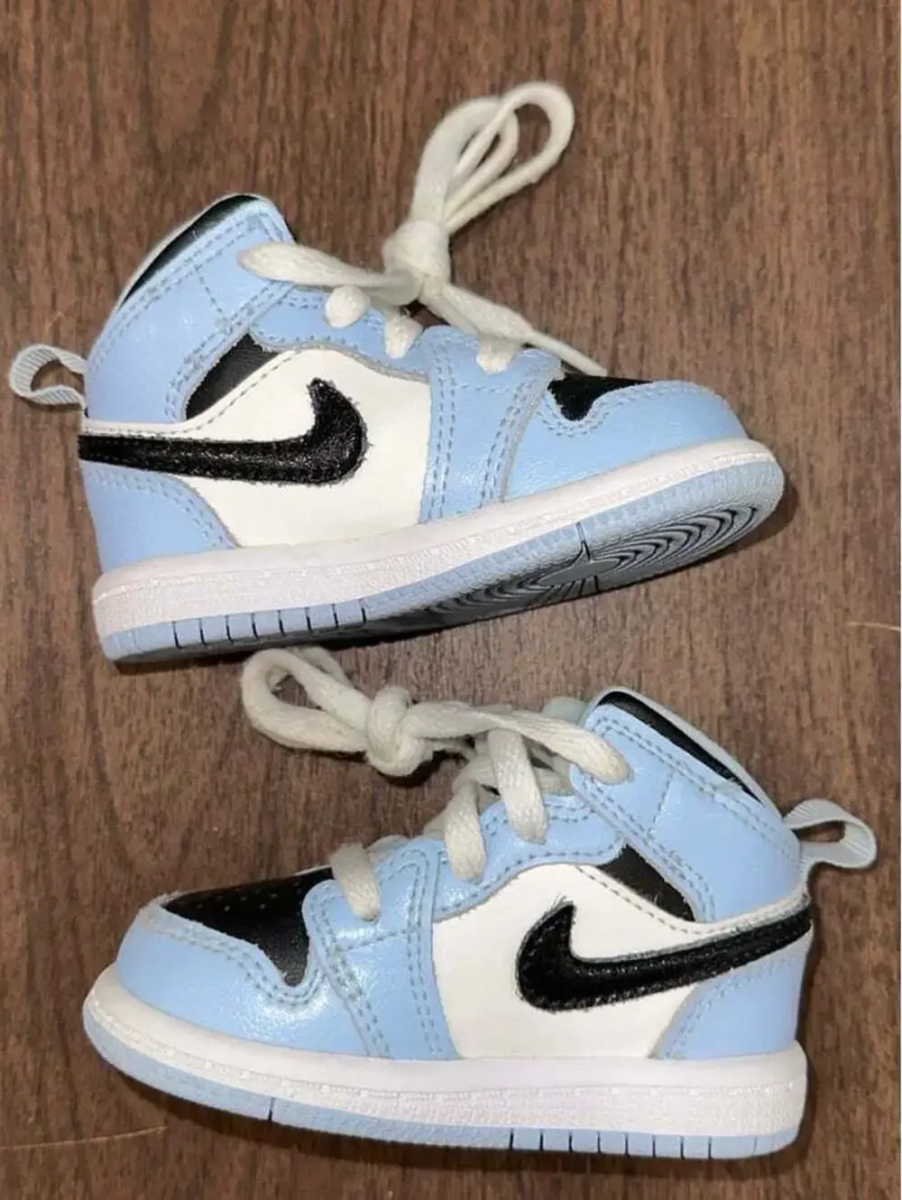 Jordan 1 Mid Ice Blue (2022) (TD) size 4 C